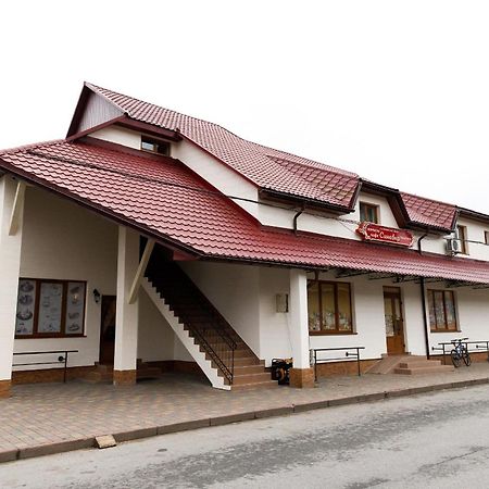 Gostyniy Dvir Synevir Hotell Synevyr Eksteriør bilde